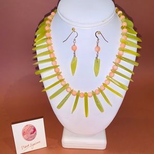 Handmade necklace set